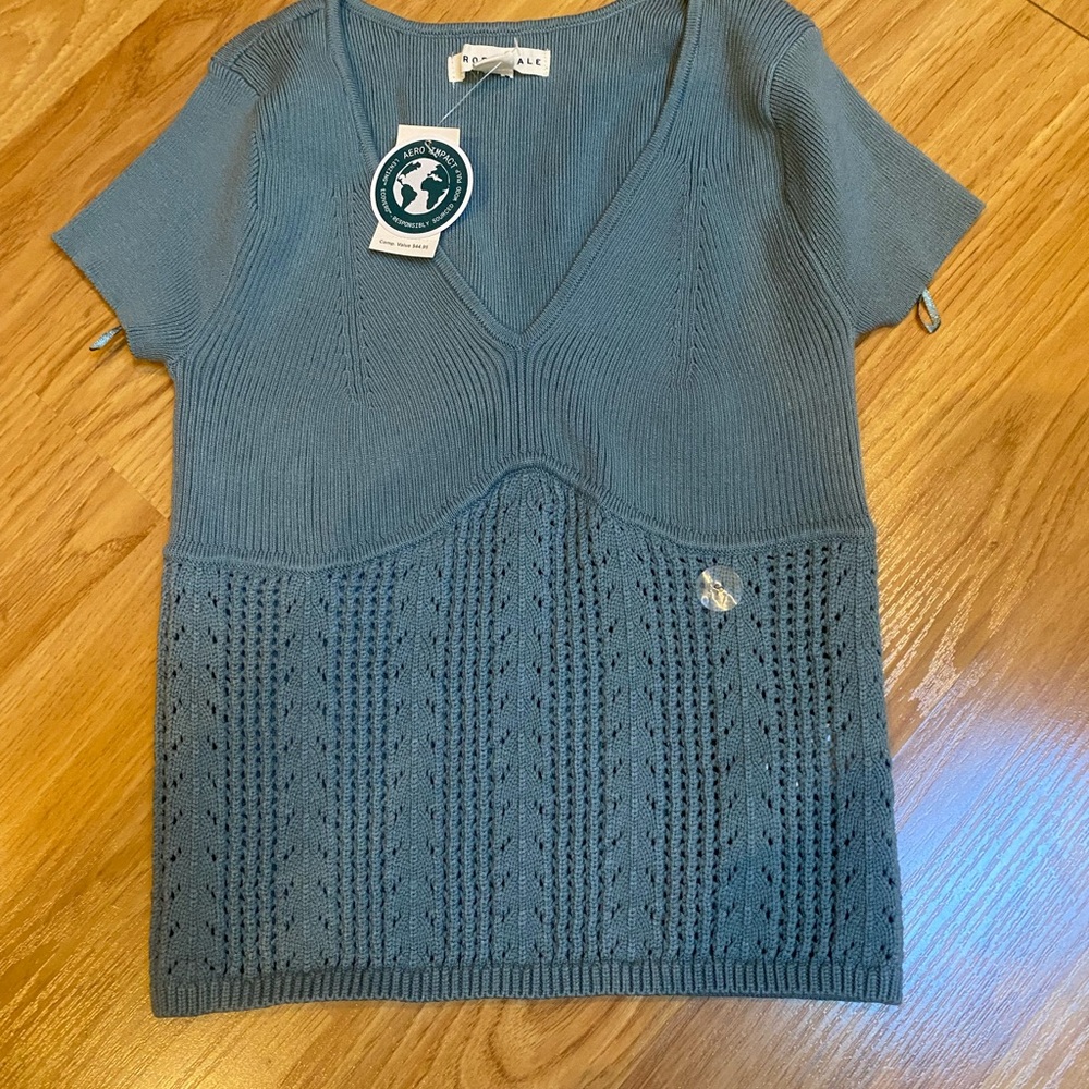 Aeropostale Women's Teal V-Neck Sweater